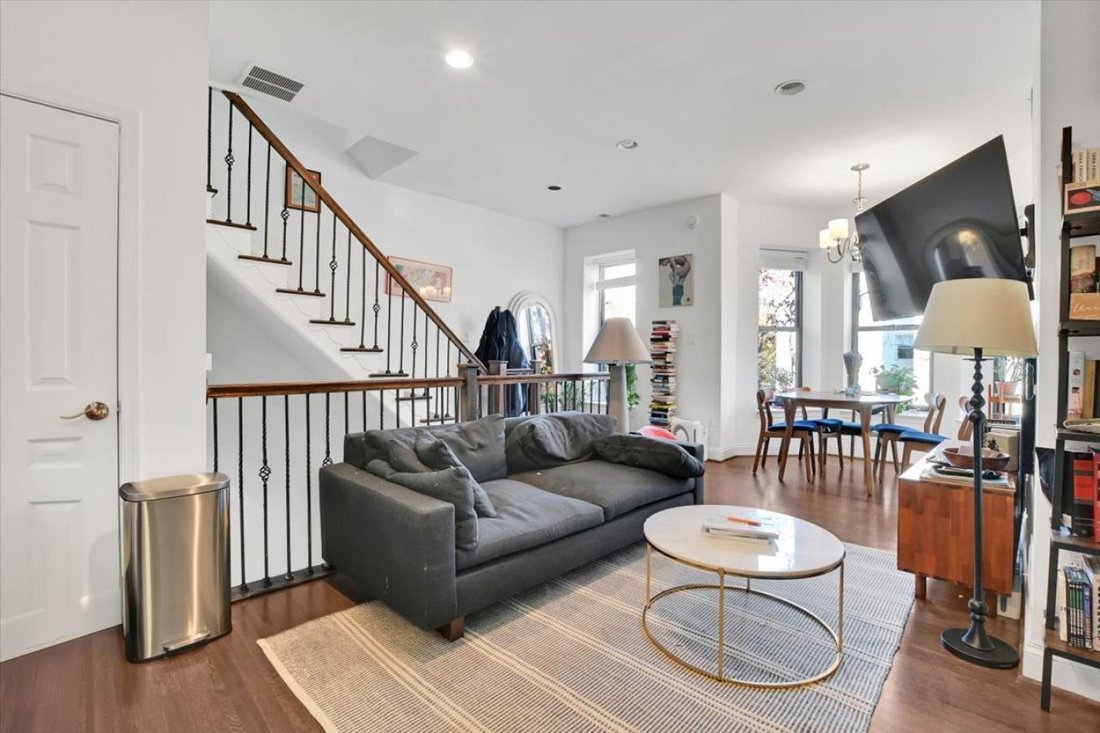 House in Washington, District of Columbia, United States 5 - 16909039