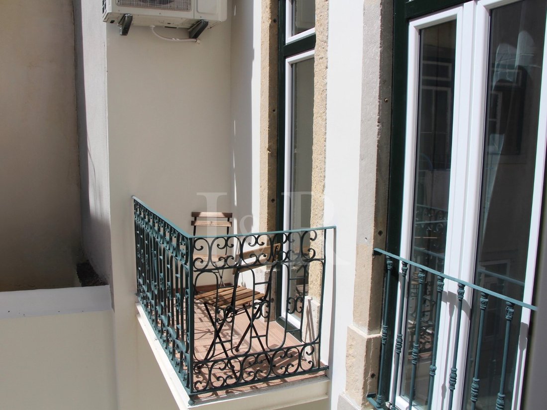 Apartment in Misericordia, Lisbon, Portugal 4 - 16909248