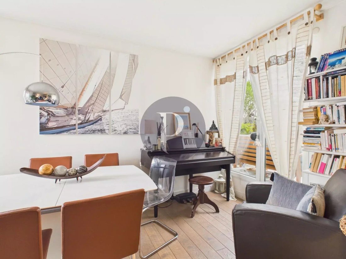 Apartment in Houssières, Châtenay-Malabry, France 1 - 16912207
