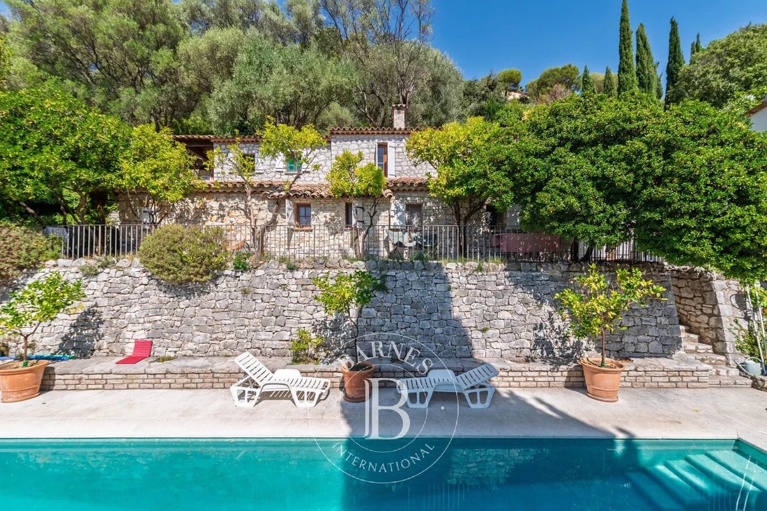 Villa in Saint-Paul-de-Vence, Provence-Alpes-Côte d'Azur, France 4 - 16906486