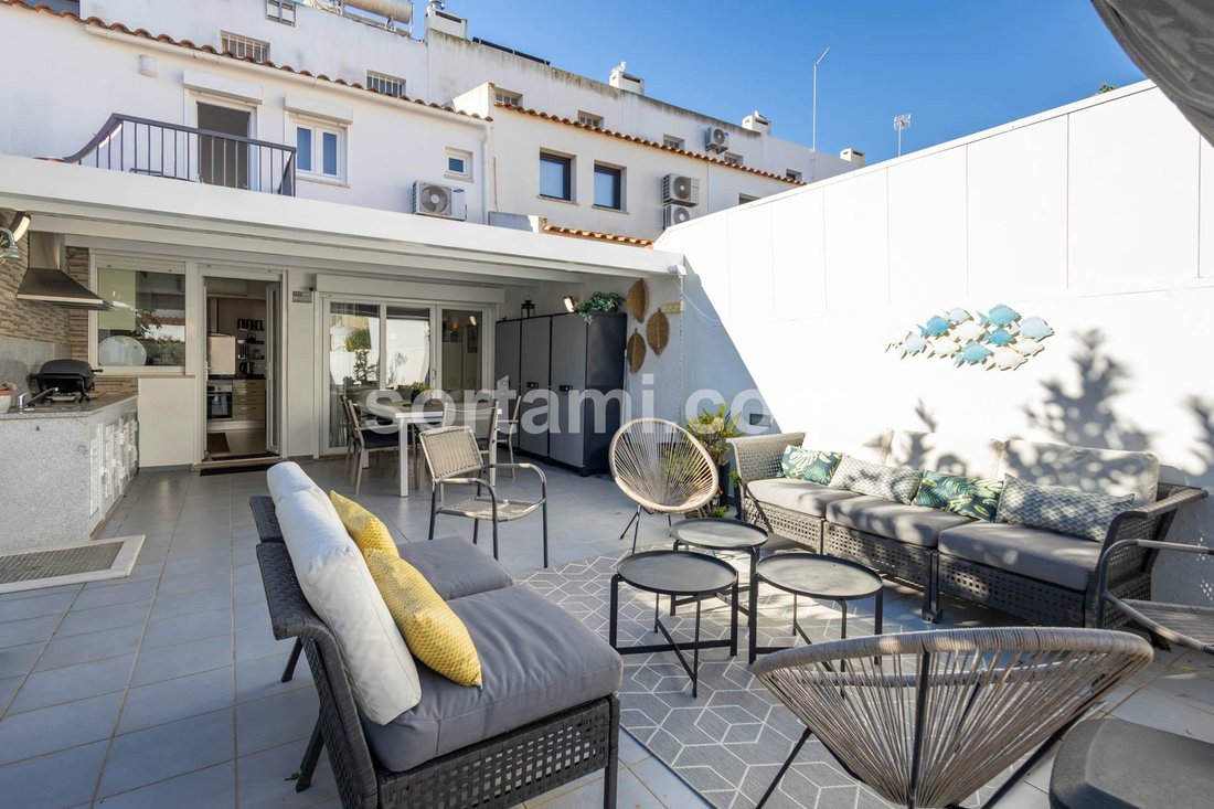 House in Vilamoura, Quarteira, Algarve 2 - 16698410