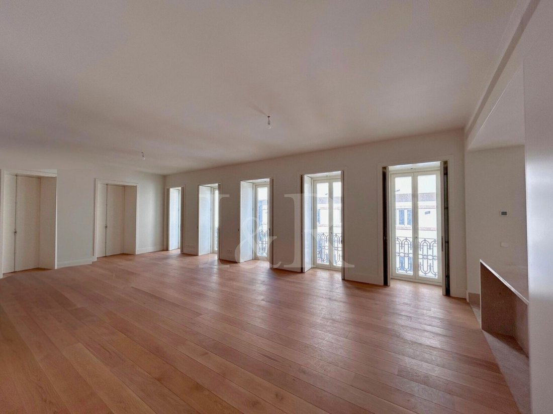 Apartment in Arroios, Lisbon, Portugal 2 - 16892172
