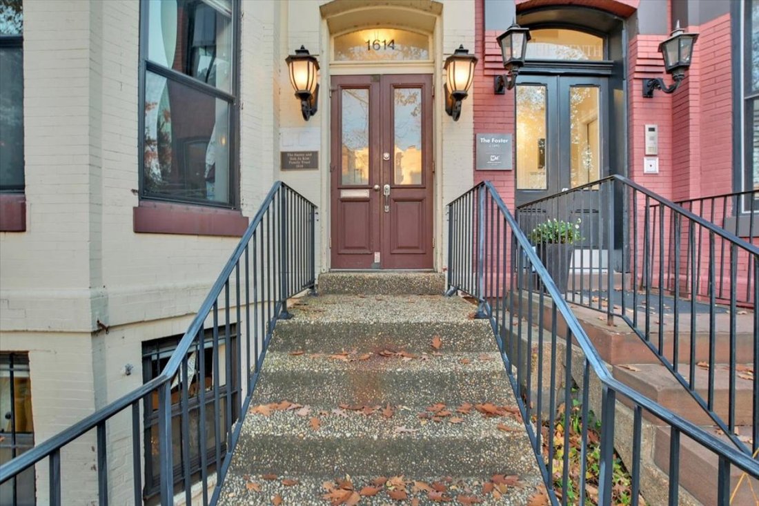 House in Washington, District of Columbia, United States 2 - 16909039