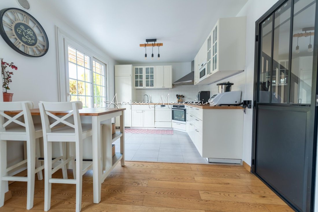 House in Orry-la-Ville, Hauts-de-France, France 4 - 16910754