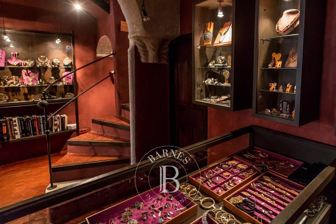 House in Saint-Paul-de-Vence, Provence-Alpes-Côte d'Azur, France 5 - 16906483