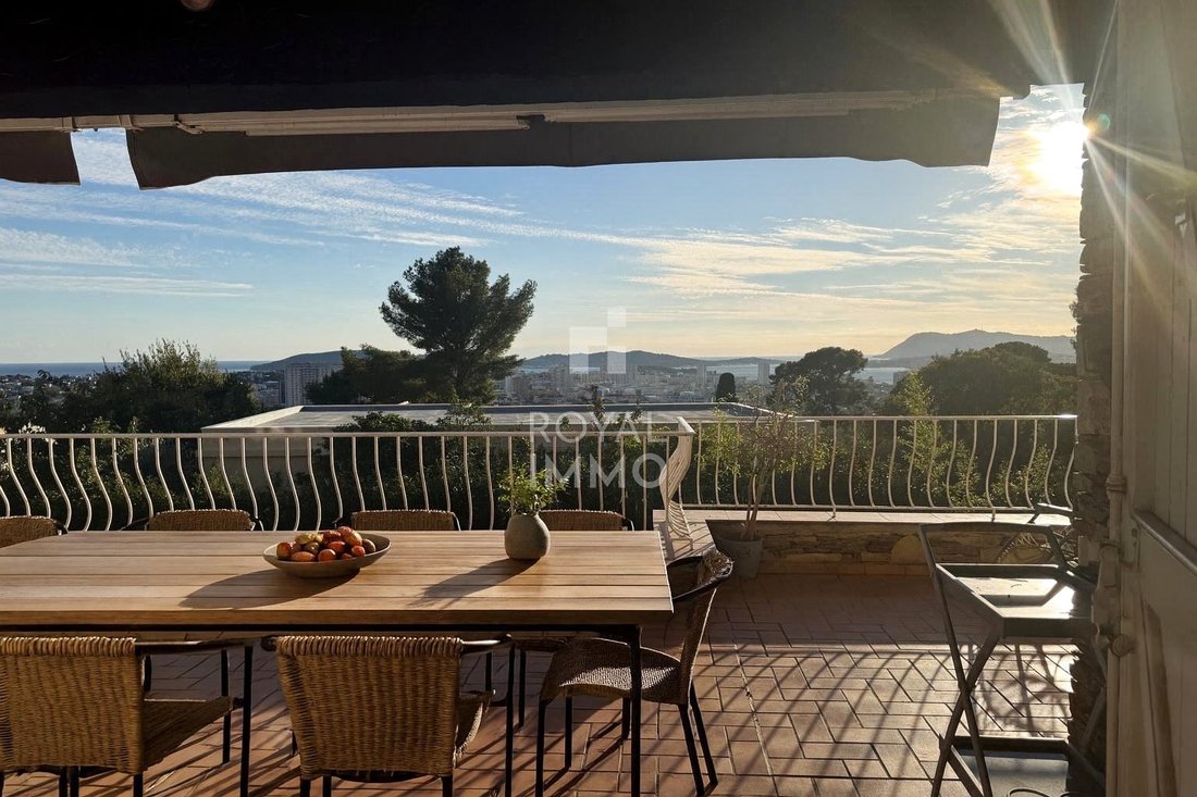 Apartment in Le Faron-Fort-Rouge, Toulon, France 1 - 16398555