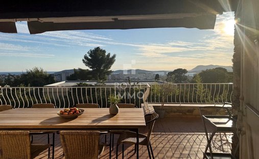 Apartment in Le Faron-Fort-Rouge, Toulon, France 1