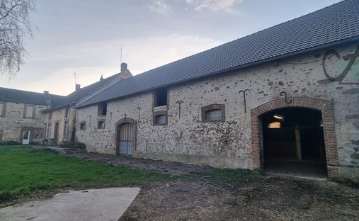 House in Bouchy-Saint-Genest, Grand Est, France 1