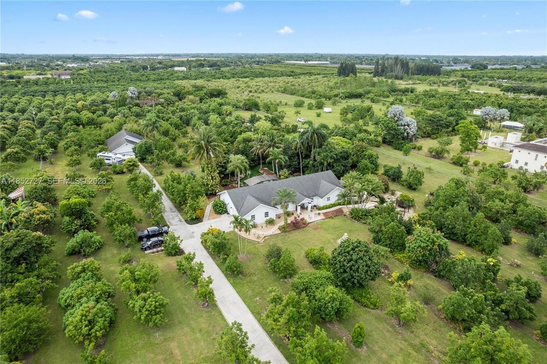 House in Homestead, Florida, United States 1 - 16639583