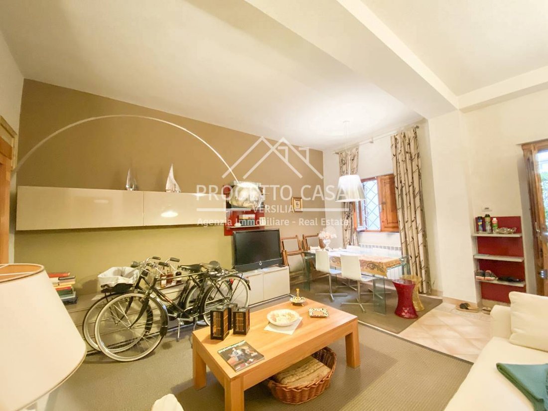 House in Lungomare, Viareggio, Tuscany 1 - 16110052