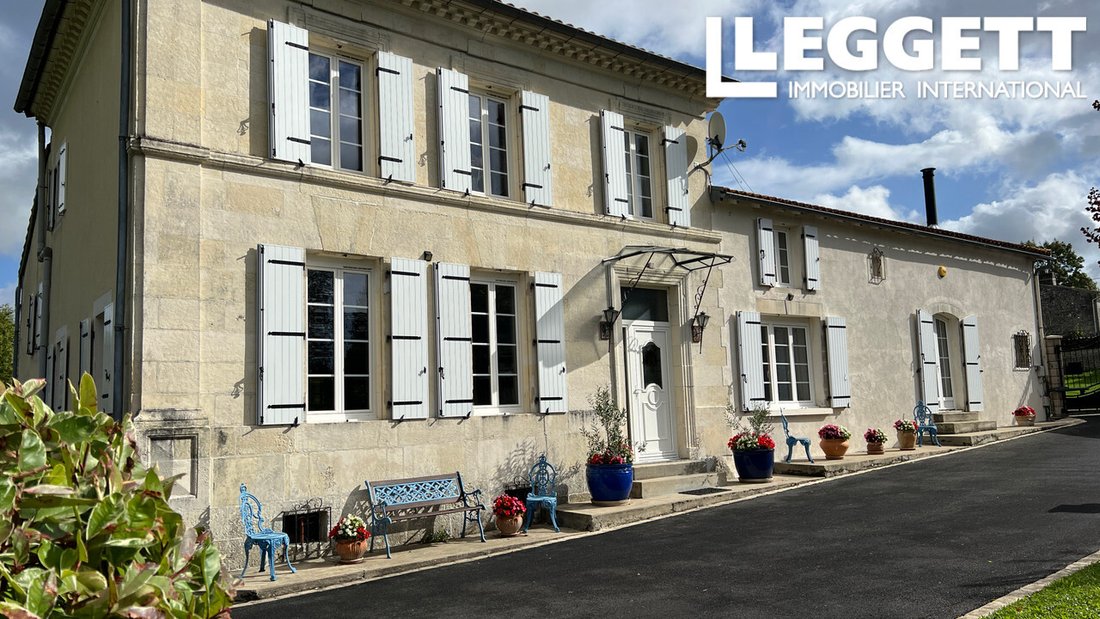 House in Pérignac, Nouvelle-Aquitaine, France 1 - 14828733