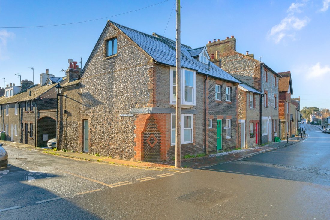 House in Lewes, England 1 - 16905345
