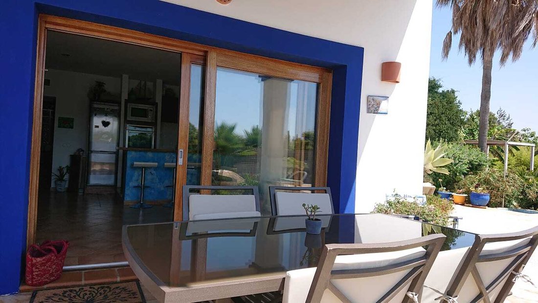 Villa in Sant Jordi de ses Salines, Sant Josep de sa Talaia, Balearic Islands 2 - 16911038