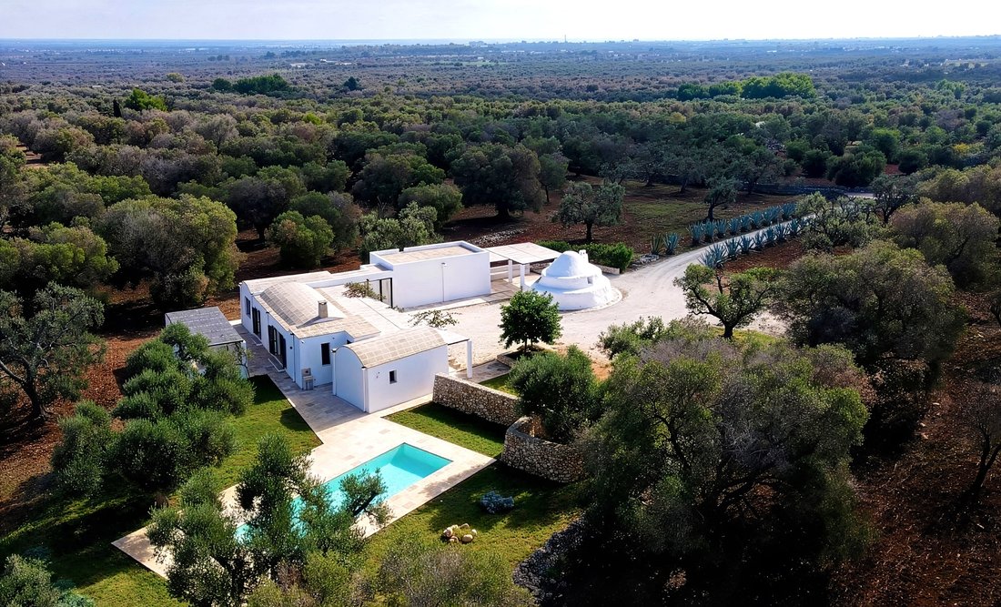 Villa in Carovigno, Apulia, Italy 1 - 16706528