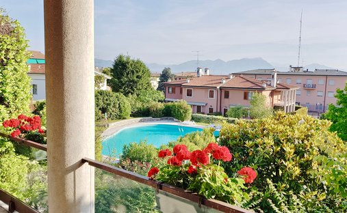 Maison de ville à Desenzano Centro, Desenzano del Garda, Lombardie 1