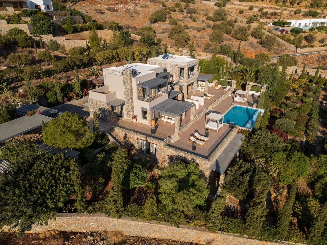 Villa in Community of Fourni, Neapoli Municipal Unit, Greece 2 - 16915171