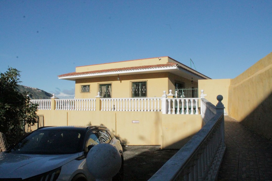 Chalet in Los Realejos, Canary Islands, Spain 1 - 16915185