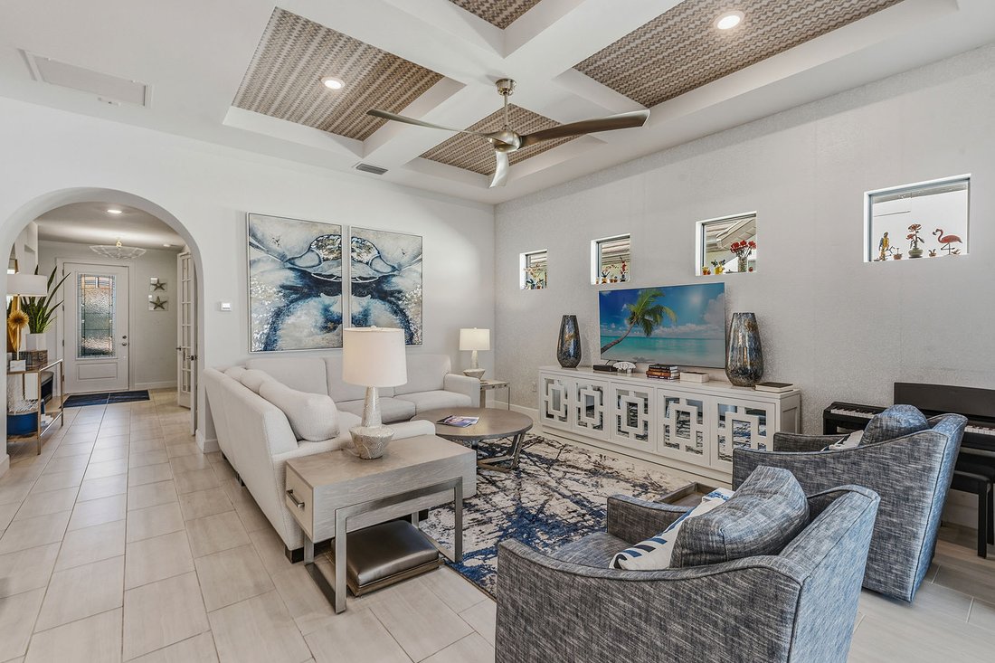 House in Naples, Florida, United States 5 - 16915242