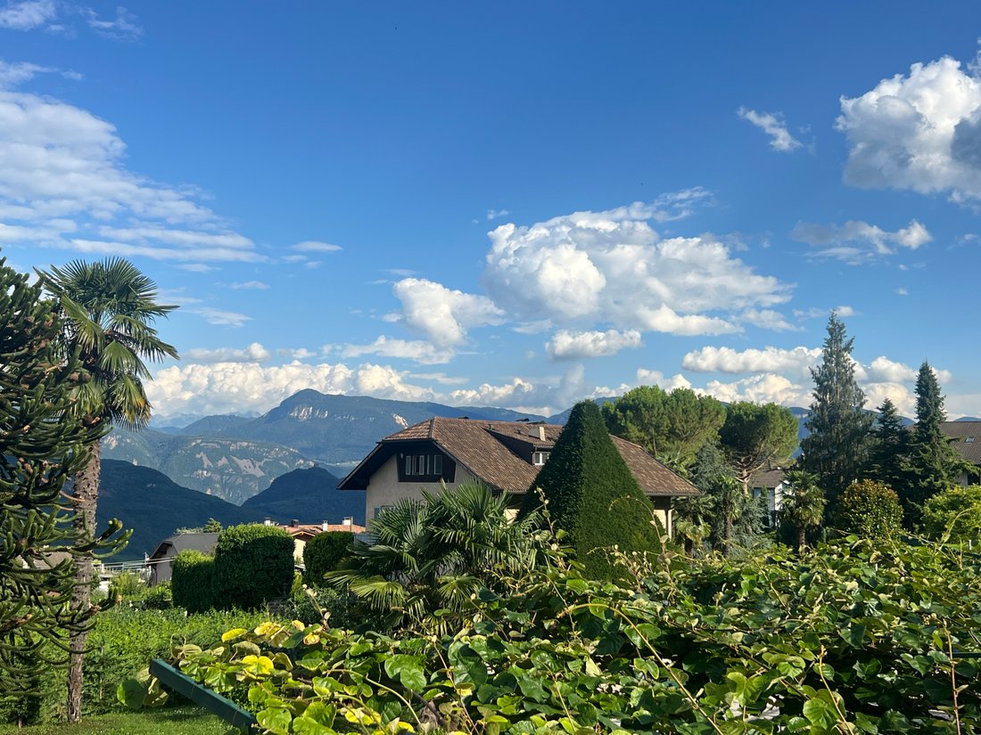 Villa in Kaltern / Kaltern an der Weinstraße, Trentino – Alto Adige/Südtirol, Italy 3 - 16915333