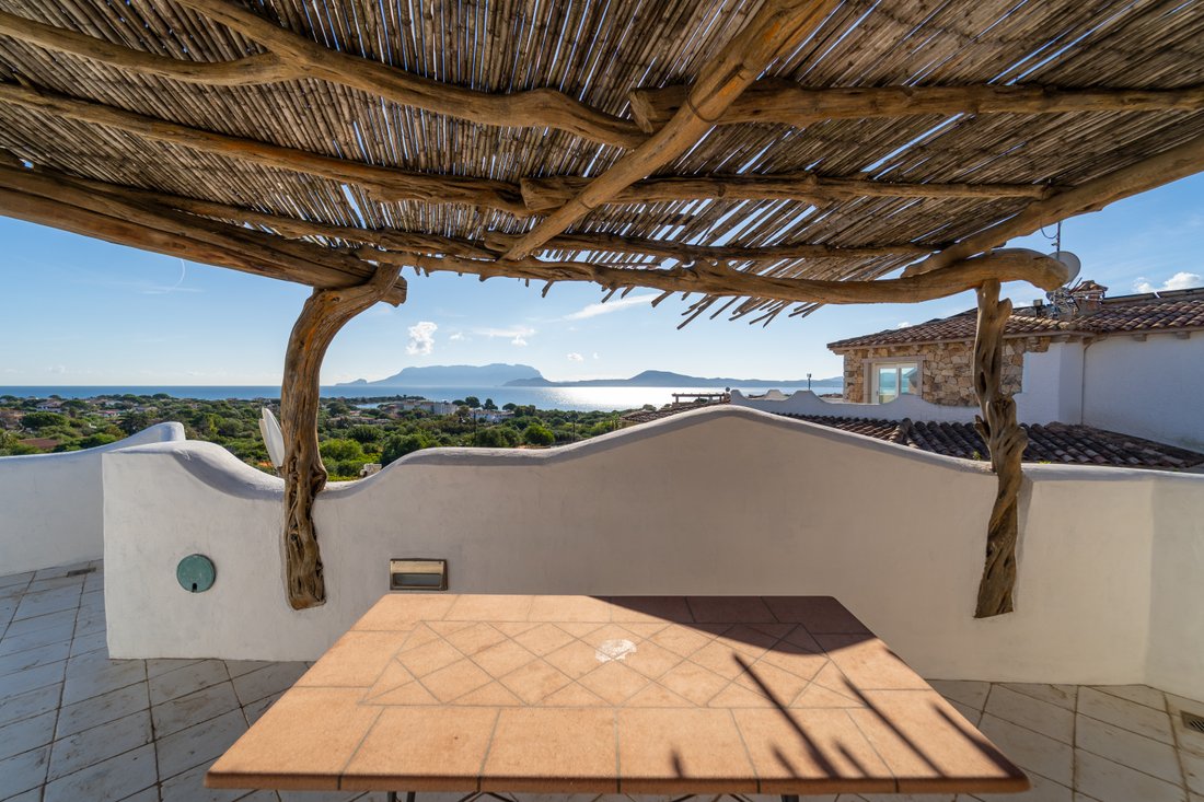 Villa in Olbia, Sardinia, Italy 2 - 16916209