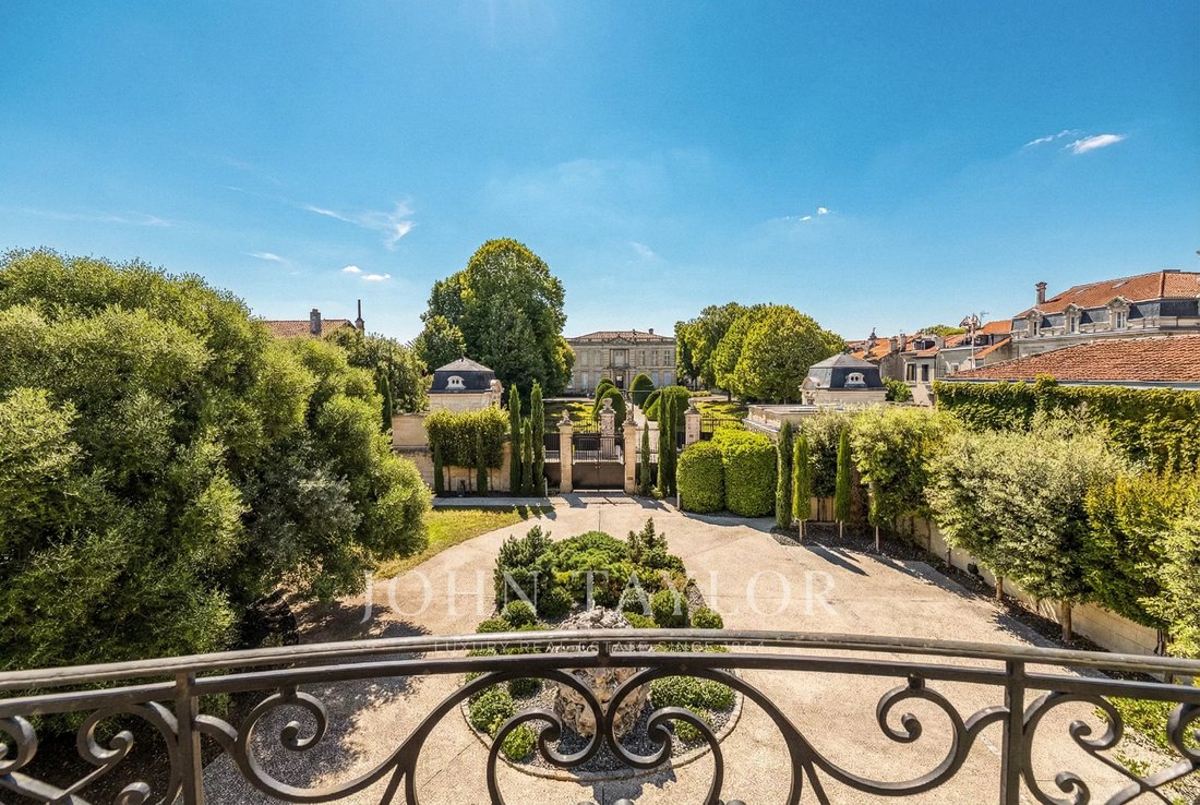 Estate in Grand Parc-Chartrons-Paul Doumer, Bordeaux, France 3 - 16905117