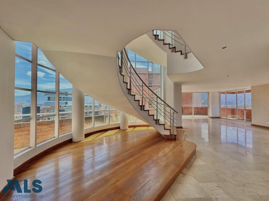 Apartment in Medellín, Antioquia, Colombia 3 - 16915794