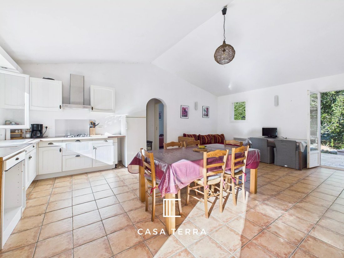 Villa in Sainte-Lucie-de-Porto-Vecchio, Corsica, France 3 - 16916159