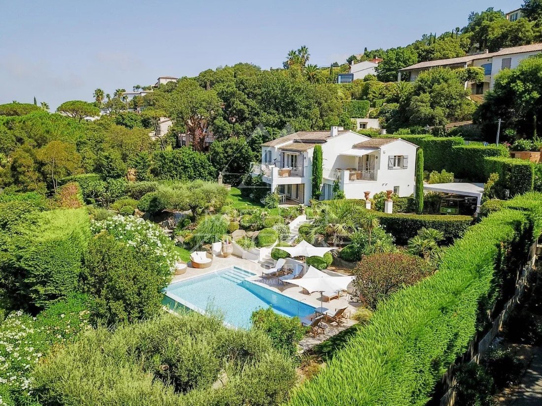 Villa in Gassin, Provence-Alpes-Côte d'Azur, France 2 - 16815019