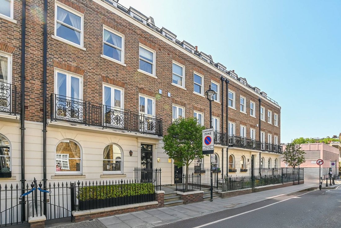 House in Belgravia, Westminster, England 2 - 16915812