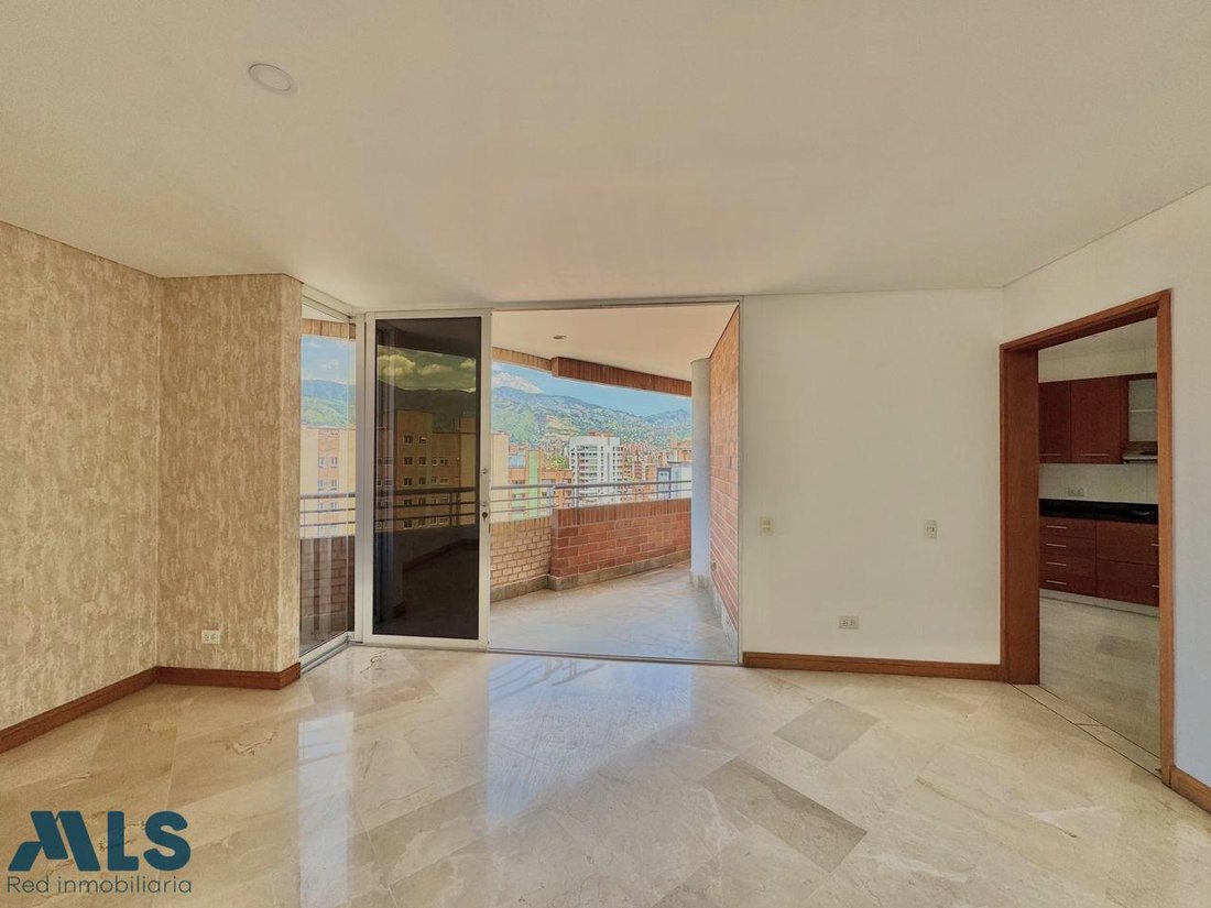 Apartment in Medellín, Antioquia, Colombia 2 - 16915794