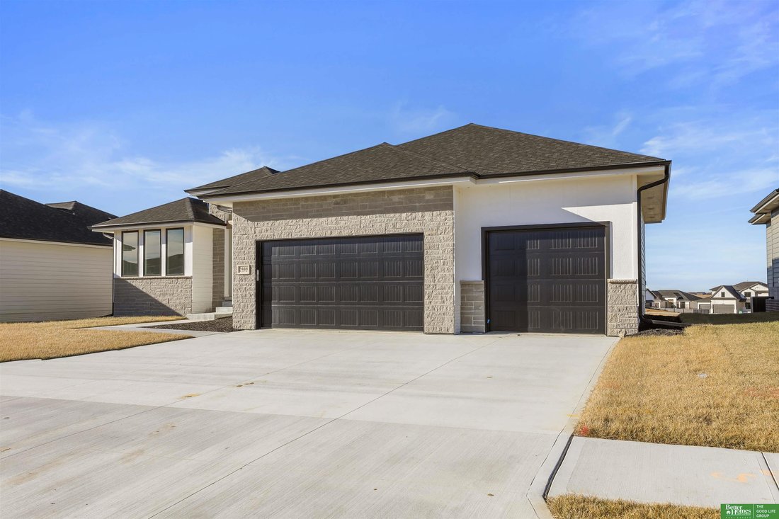 House in Omaha, Nebraska, United States 3 - 15987615