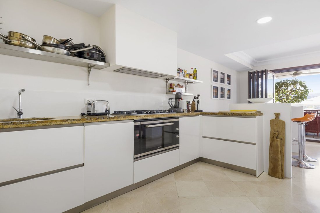 House in La Quinta, Benahavis, Andalusia 4 - 16916223