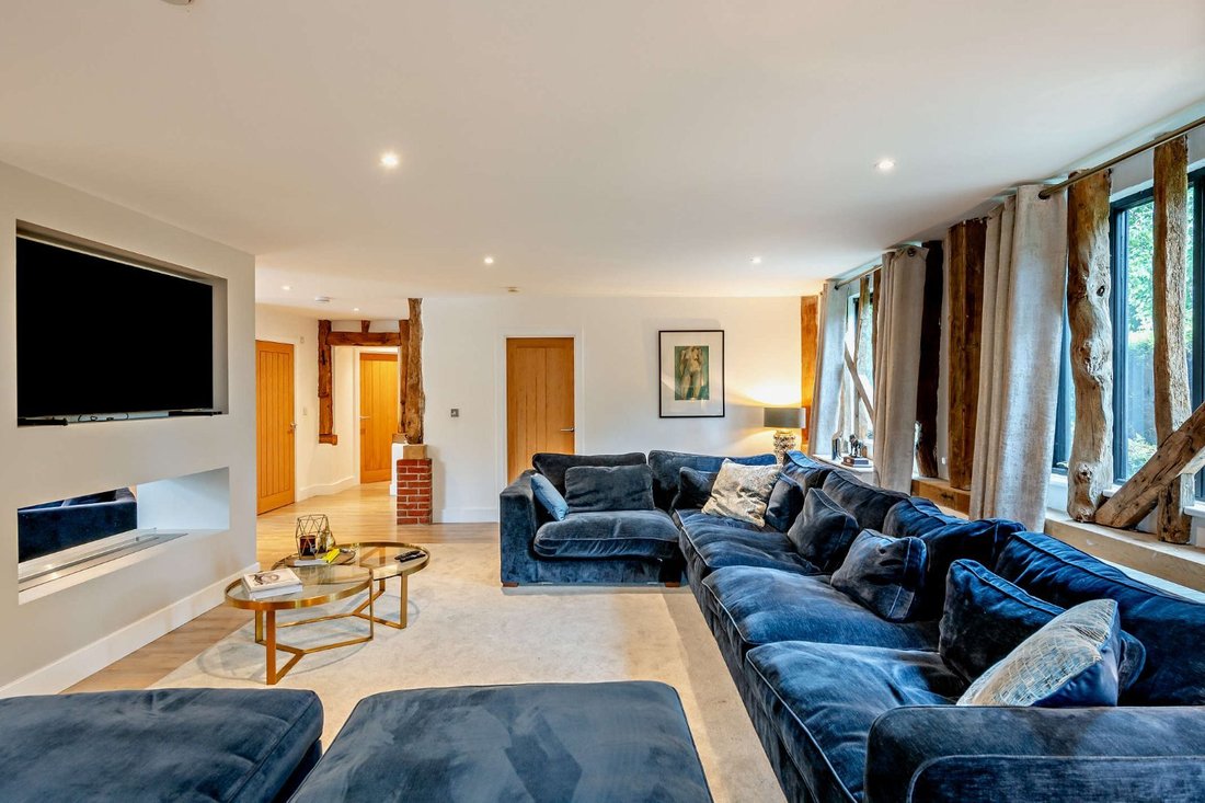 Casa in Rushmere St Andrew, Inghilterra 3 - 16720565