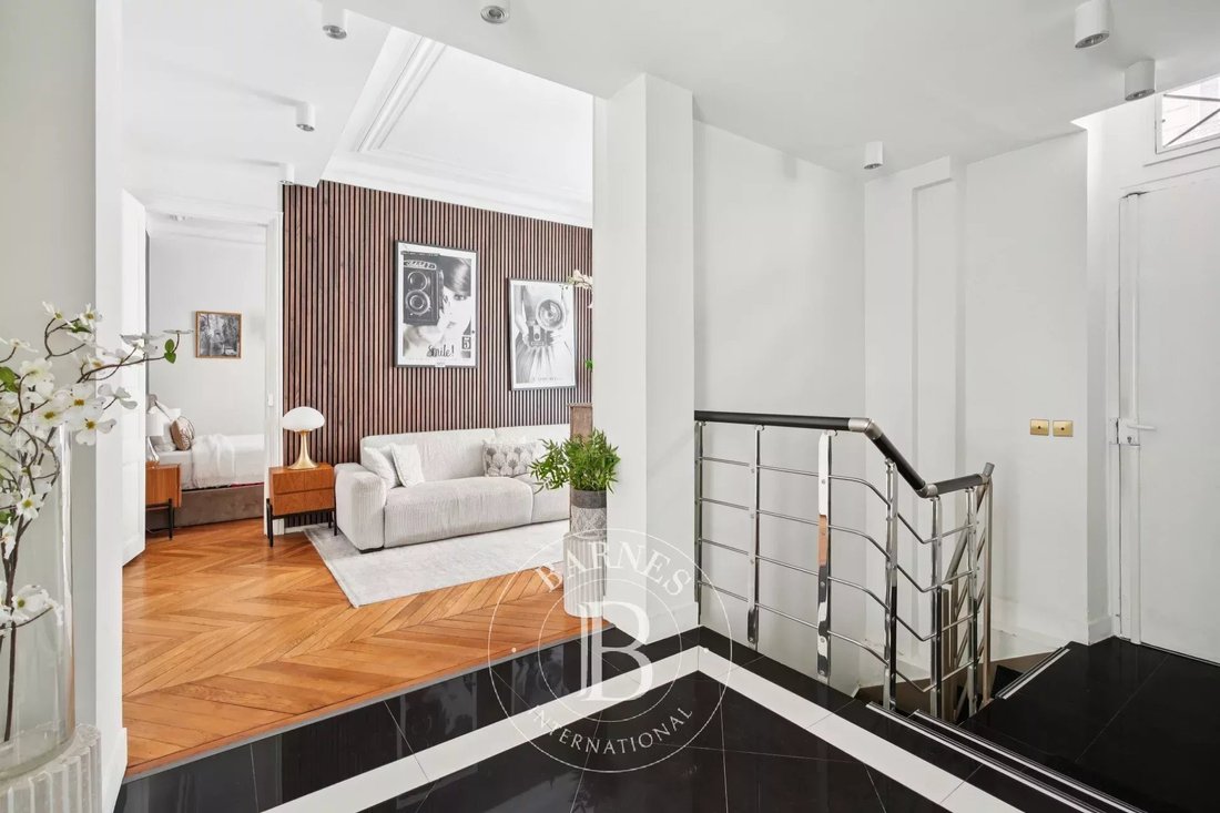 Apartment in Chaillot, Paris 16e Arrondissement, Paris 4 - 16916056