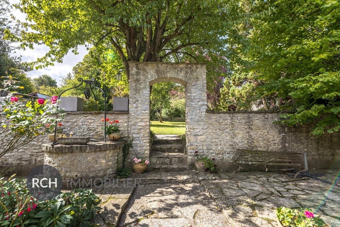 House in Bercheres-sur-Vesgre, Centre-Val de Loire, France 5 - 16916137