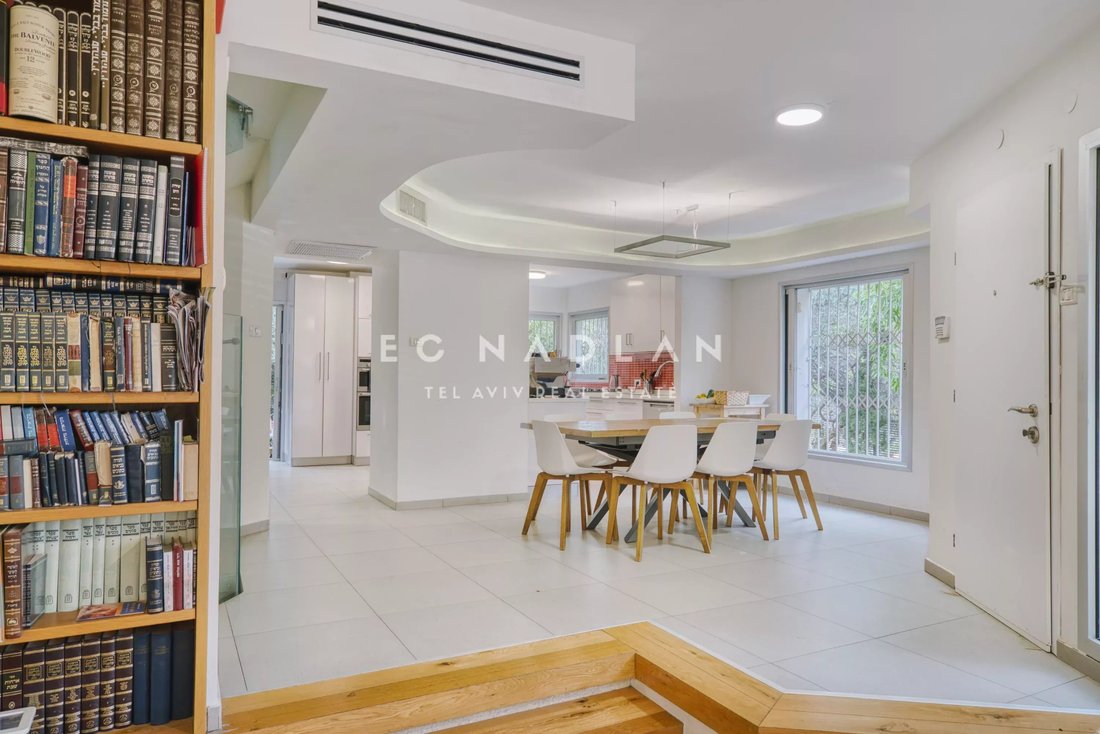 House in Tel Aviv-Yafo, Tel Aviv District, Israel 4 - 16915709
