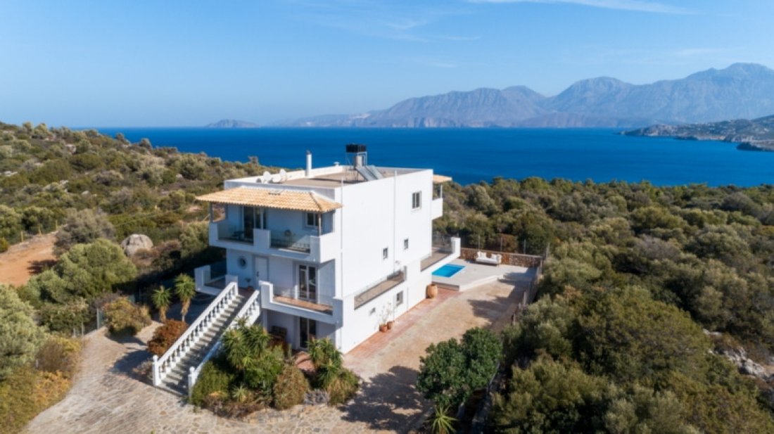 Villa in Community of Kritsa, Agios Nikolaos Municipal Unit, Greece 1 - 16915686