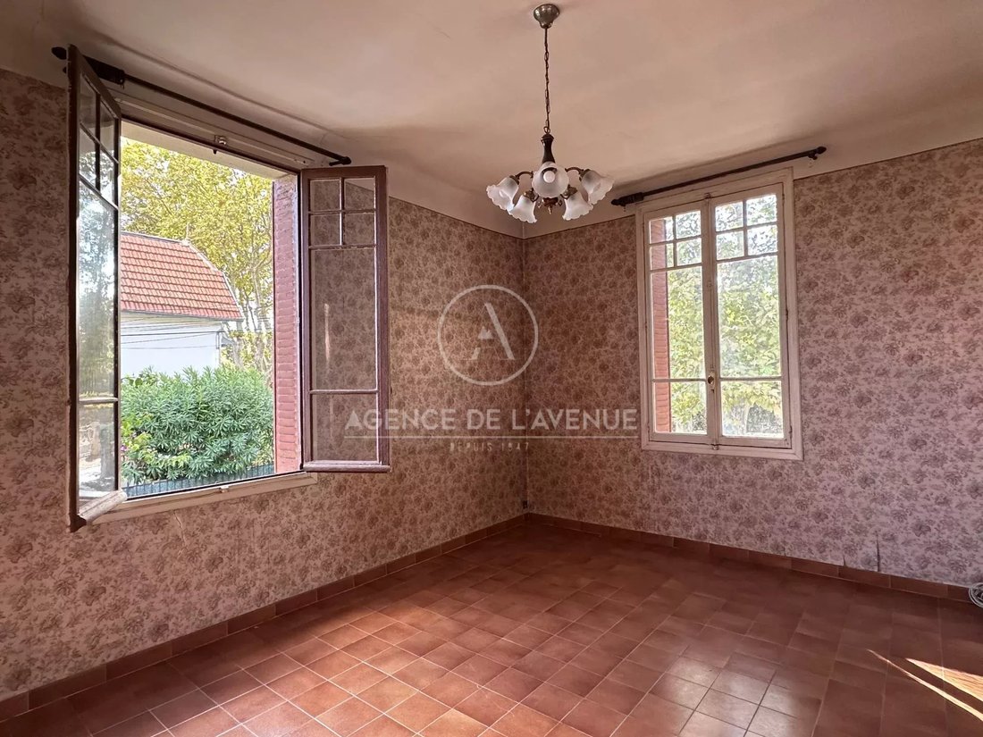 House in Coste Chaude-Mauveou, La Seyne-sur-Mer, France 1 - 16916091