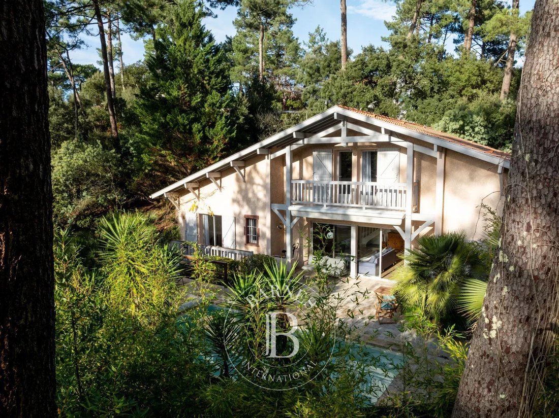 Villa in Soorts-Hossegor, Nouvelle-Aquitaine, France 2 - 16916123