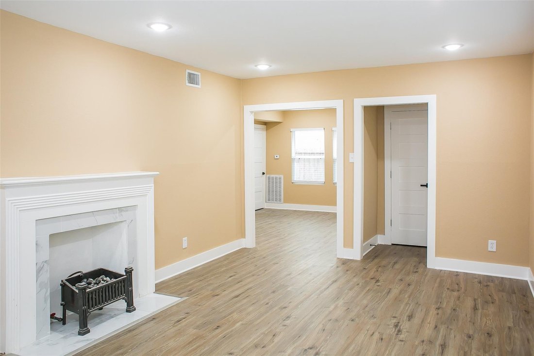 House in Houston, Texas, United States 4 - 16915536