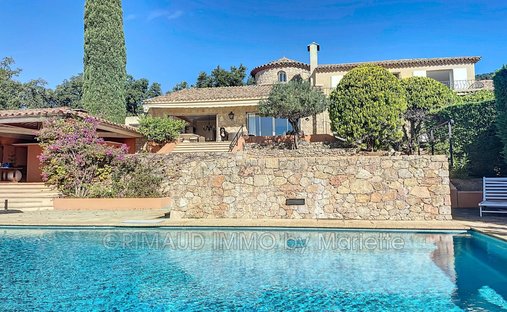 Villa in Grimaud, Provence-Alpes-Côte d'Azur, France 1