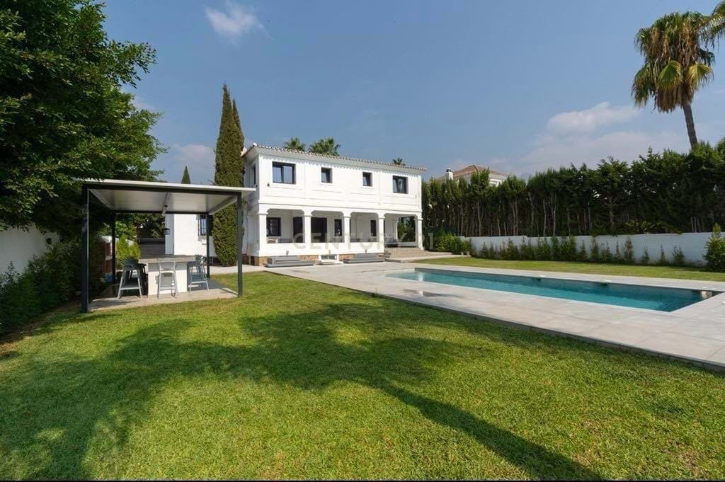 Villa in Nueva Andalucia, Marbella, Spain 4 - 16916233