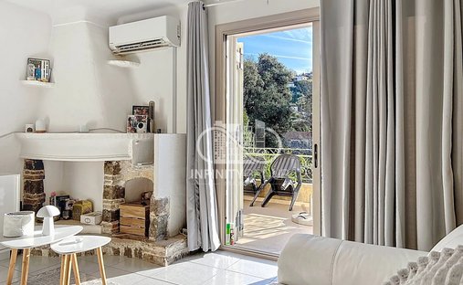 House in Centre, Vallauris, France 1