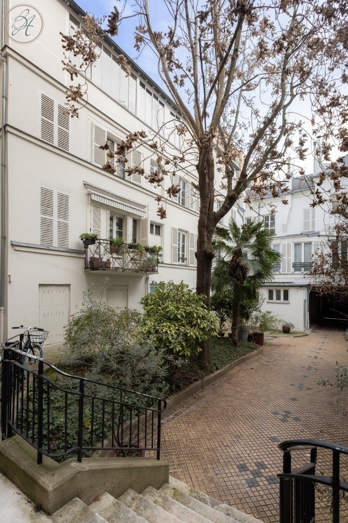 Apartment in Pereire-Malesherbes, Paris 17e Arrondissement, Paris 1 - 16915994