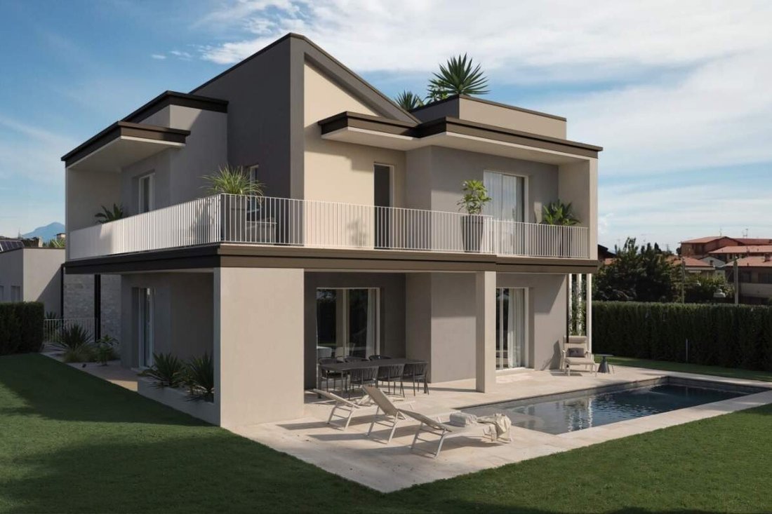 Villa in Moniga del Garda, Lombardy, Italy 1 - 16915674