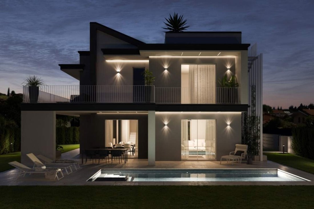 Villa in Moniga del Garda, Lombardy, Italy 4 - 16915674