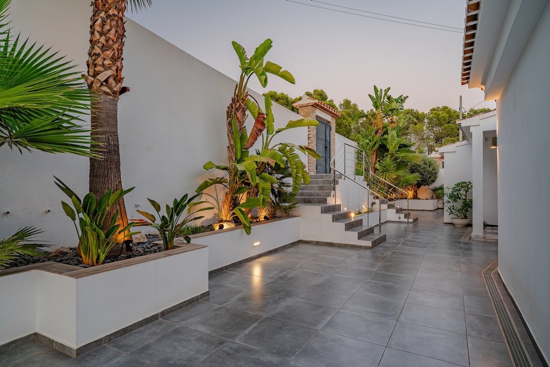 Villa in Benissa, Valencian Community, Spain 4 - 11353172