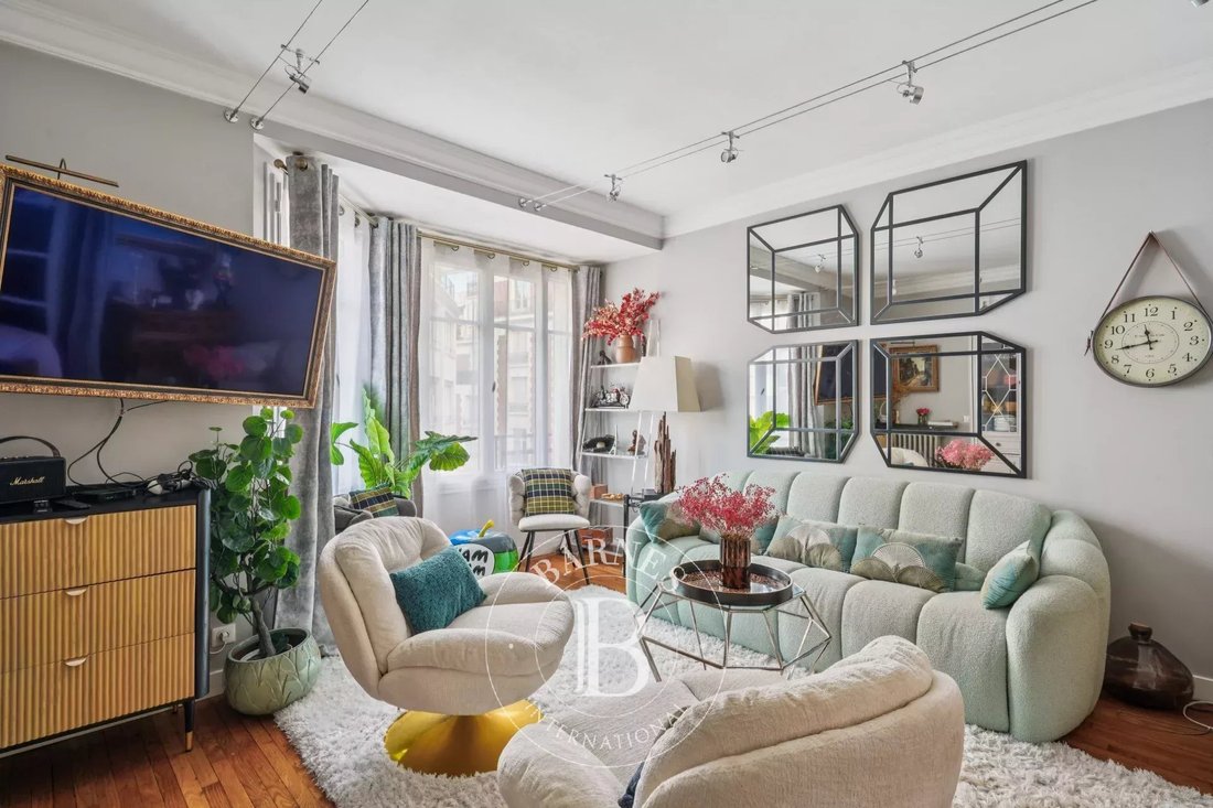 Apartment in Seine et Berges, Paris 1er Arrondissement, Paris 5 - 15573801