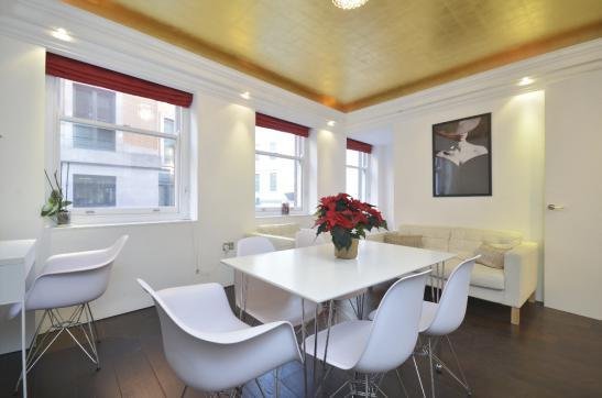 Apartment in Charing Cross, Westminster, England 1 - 16917040