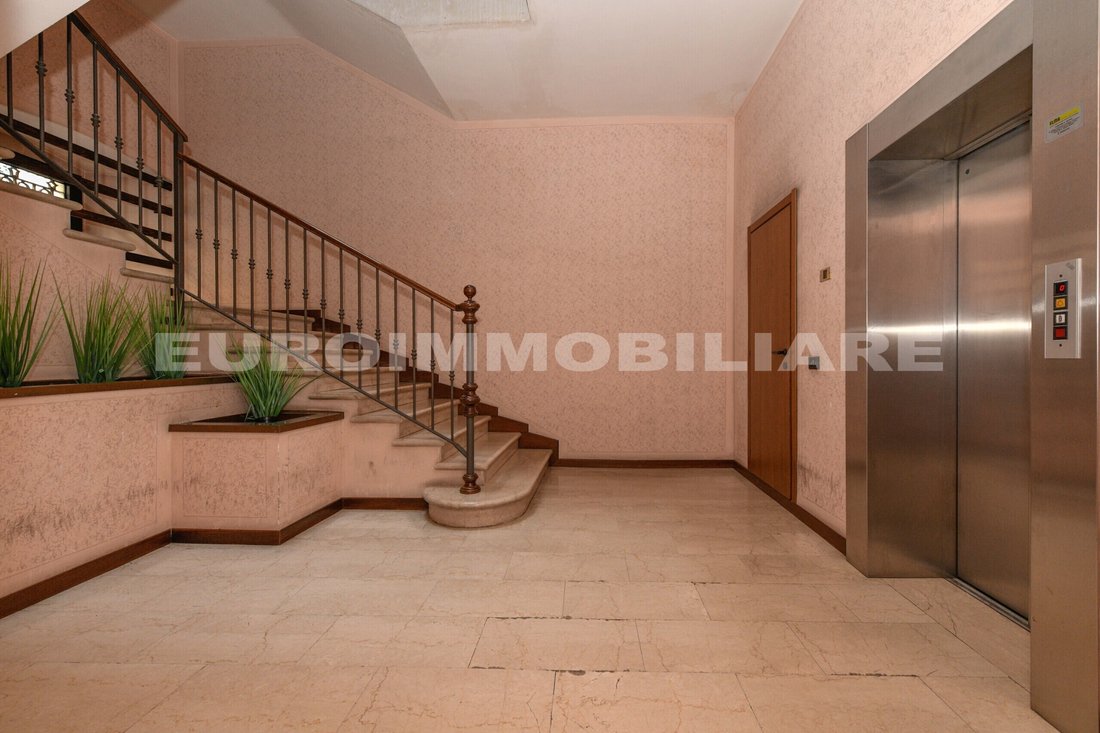 Appartement à Centre historique, Brescia, Lombardie 4 - 16917540